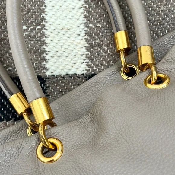 Marc by Marc Jacobs Too Hot To Handle Pebble Leather Bag Grey/ Taupe - Picture 4 of 8